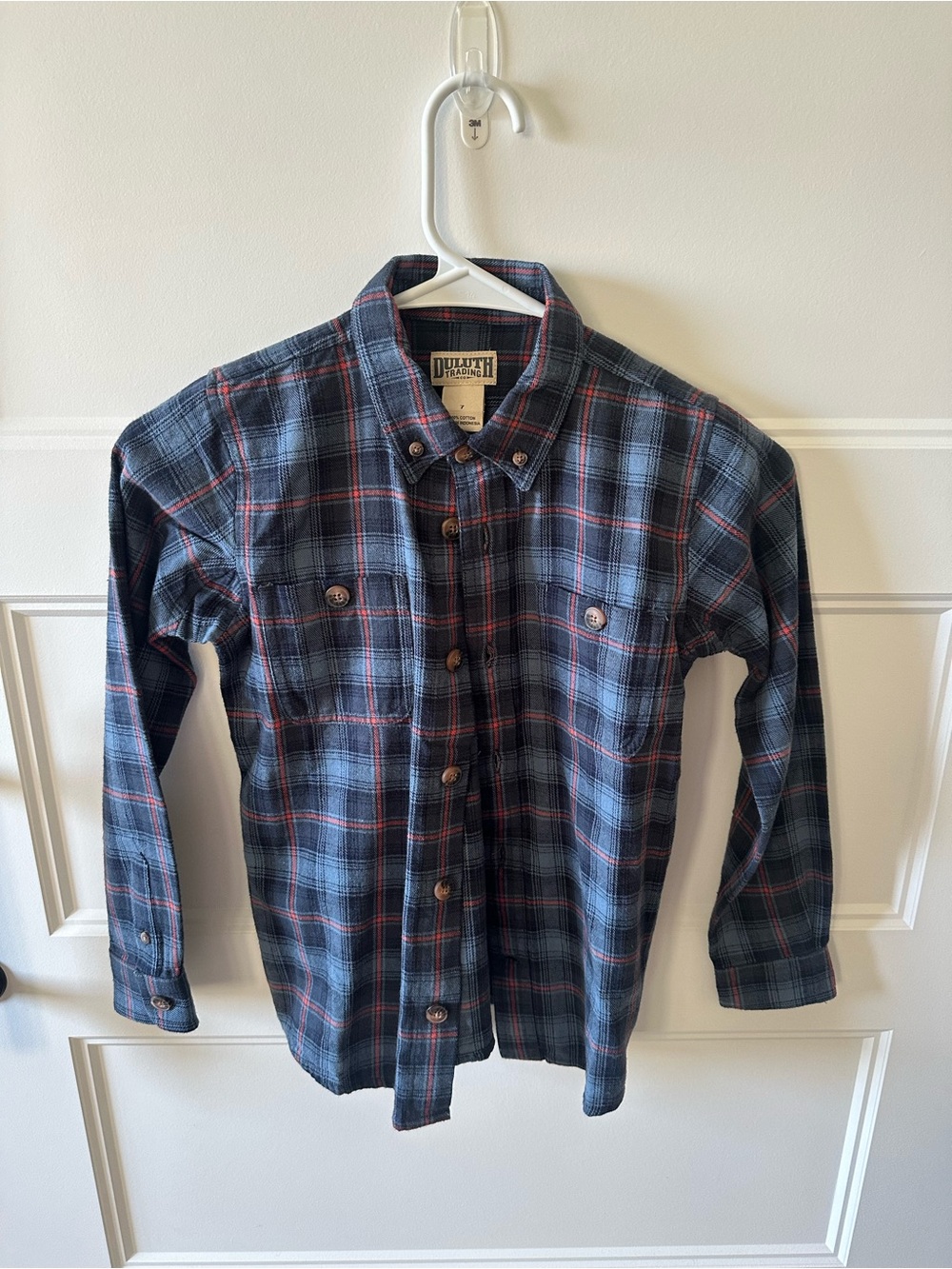 Duluth Trading Co Blue Plaid Button-Down Shirt with Red Accents